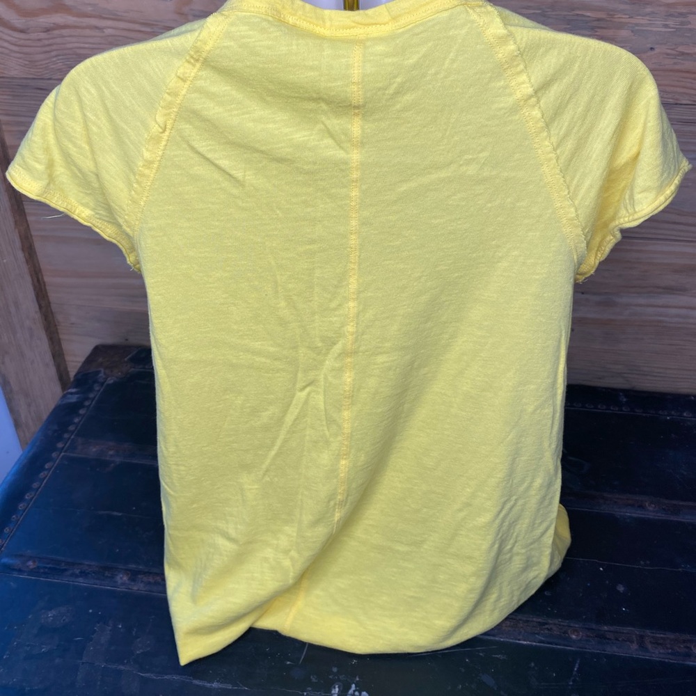 YELLOW BLOUSE - Picture 2 of 3